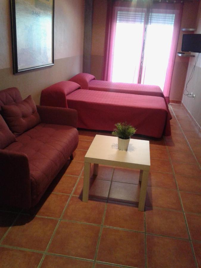 Apartamentos Turisticos Las Saladas Chiprana Extérieur photo