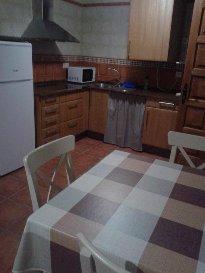 Apartamentos Turisticos Las Saladas Chiprana Extérieur photo